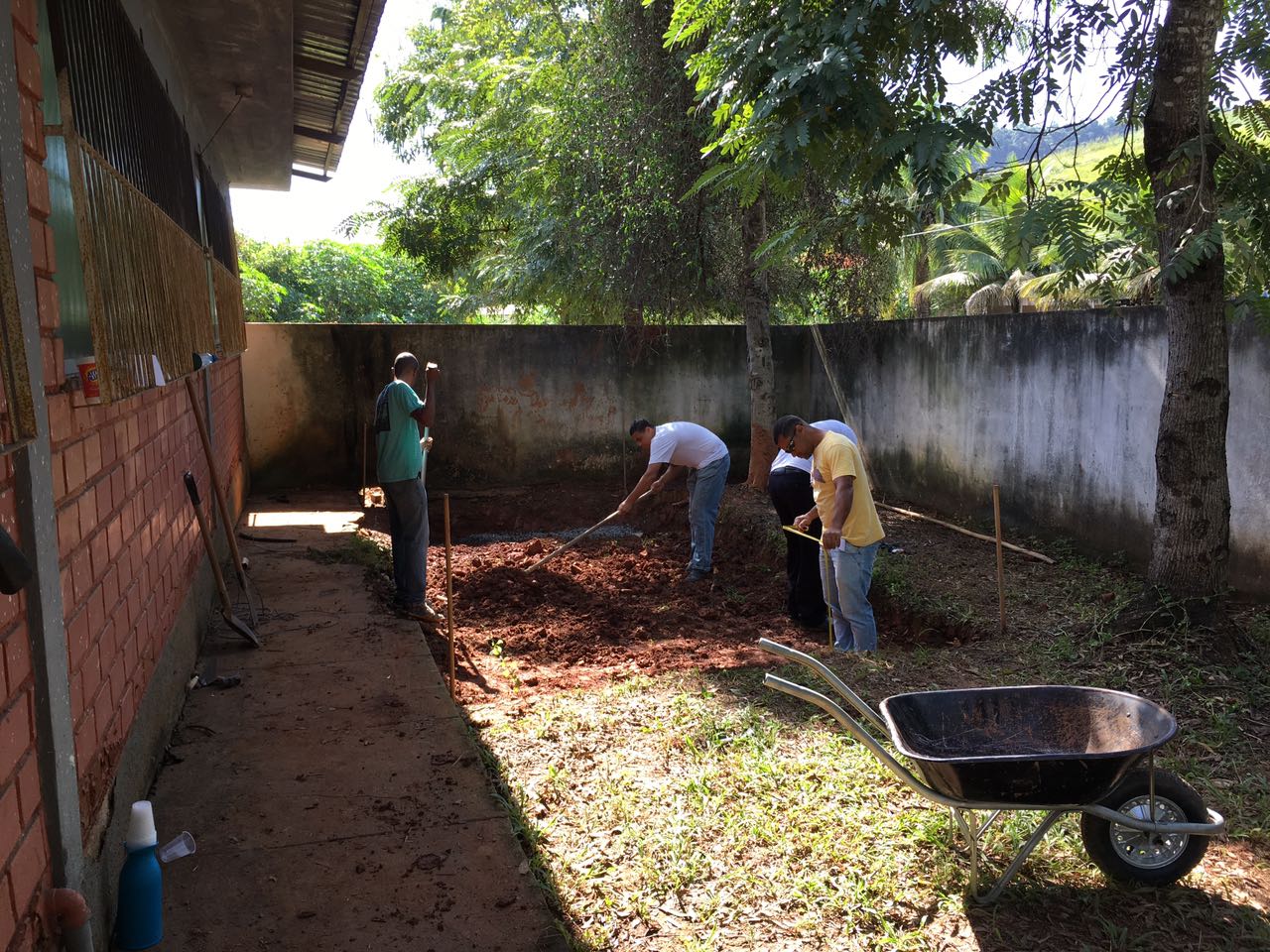 Escola no bairro São Geraldo tem semana de reparos