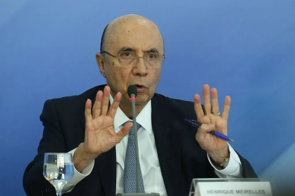 Brasília – O ministro da Fazenda, Henrique Meirelles durante coletiva de imprensa no Palácio do Planalto (Valter Campanato/Agência Brasil)