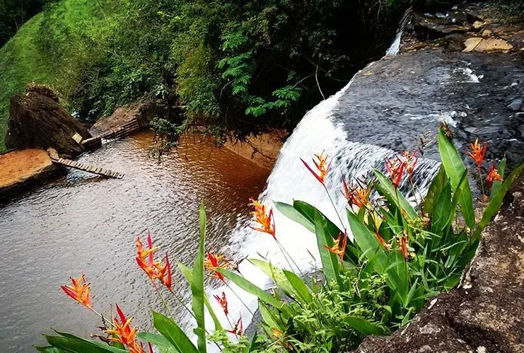 Cansou de praia? Conheça oito destinos de lagoas e cachoeiras para curtir o verão no ES