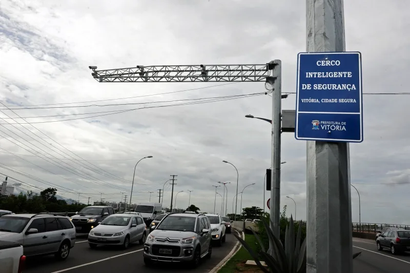 Cerco Eletrônico Câmeras