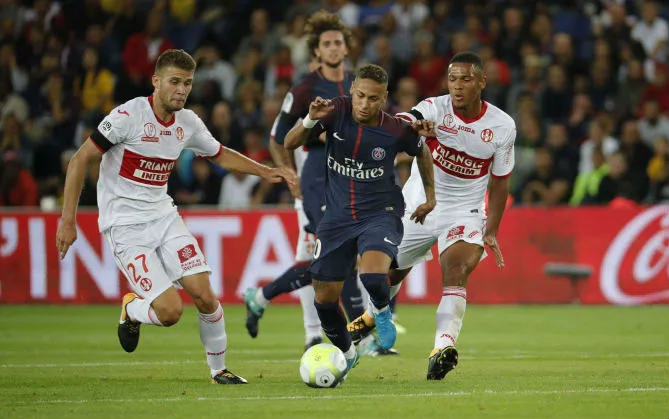 Com novo show de Neymar, PSG esmaga o Toulouse no Parque dos Príncipes