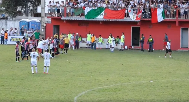 Confusão em jogo entre Serra e Rio Branco VN termina com 4 detidos