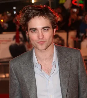 Robert Pattinson termina noivado com FKA Twigs, afirma publicação