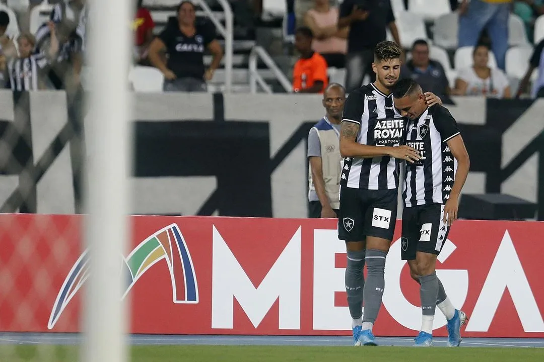 Botafogo visita o invicto Caxias em busca de vaga na 2ª fase da Copa do Brasil