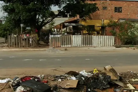 Adolescente coloca fogo em casa e acaba apreendido em Vila Velha