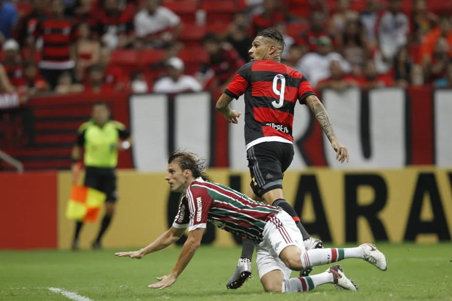 Final entre Flamengo e Fluminense terá torcida mista após decisão de desembargador