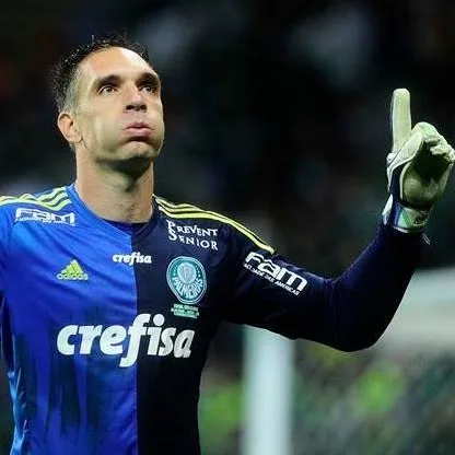 Prass critica Mattos por saída mal conduzida do Palmeiras e rebate declarações