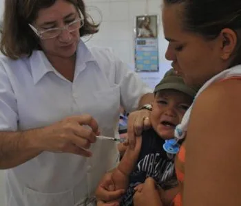 Vacinação contra gripe começa hoje e inclui maior número de crianças