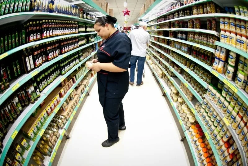 Setor de supermercados deve crescer 1,9% em 2014