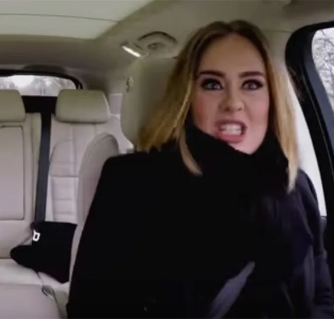 Adele manda fã parar de filmá-la durante show