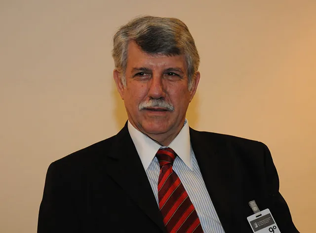 Dependente de produtos do Brasil, Rússia deve manter importações em 2015, diz AEB