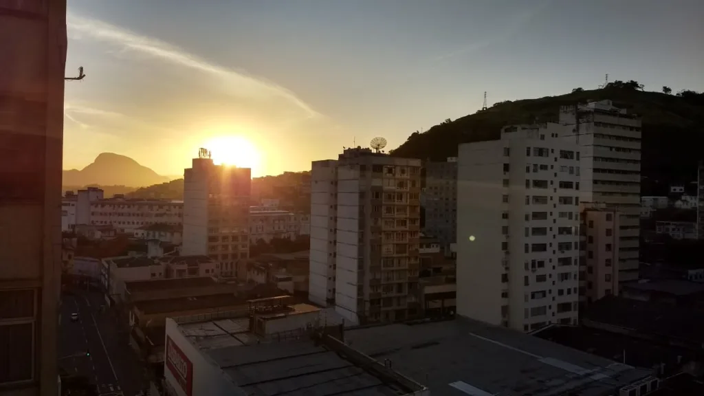 Sol aparece e temperaturas começam a subir no Espírito Santo