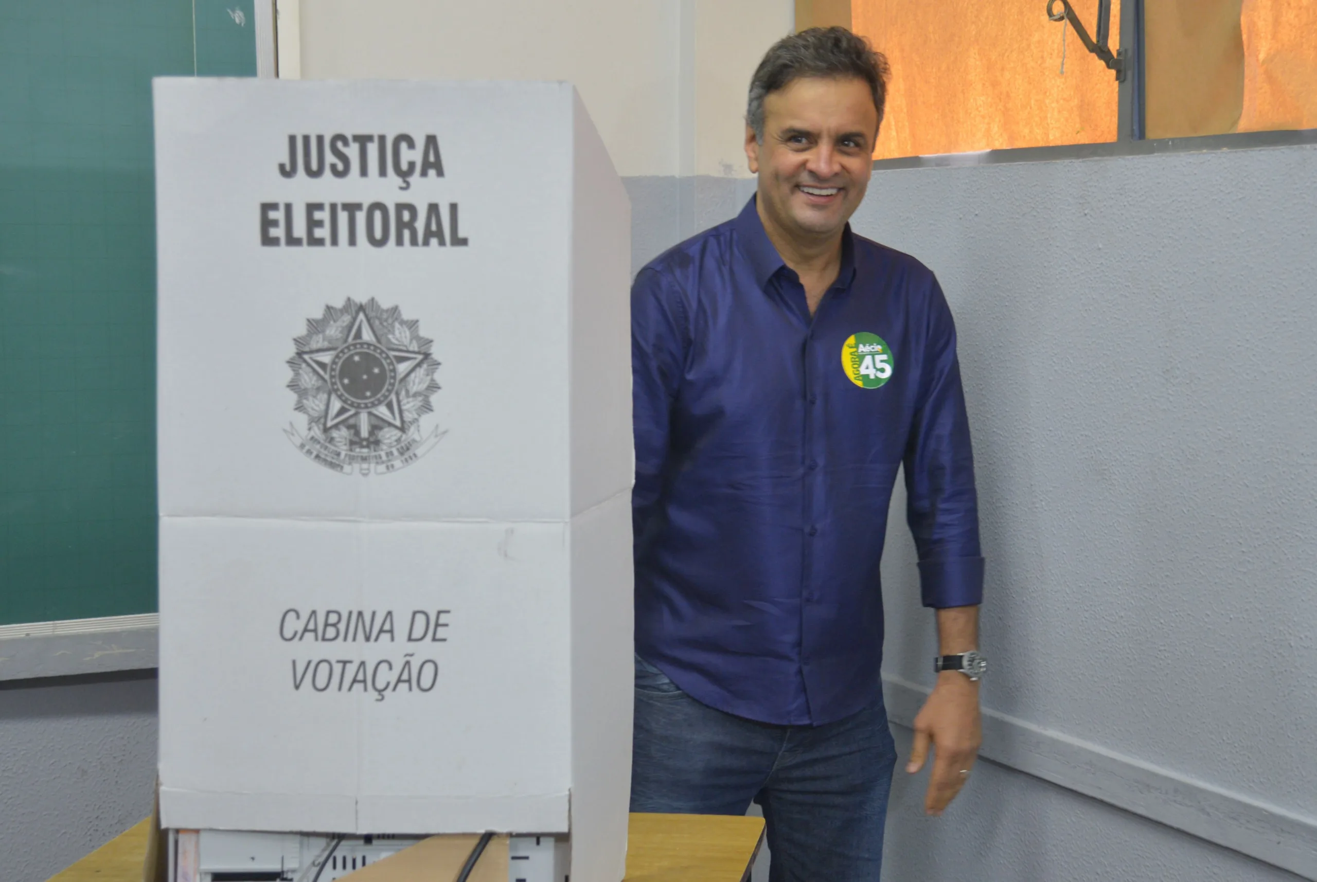 Aécio Neves conquista maioria dos votos no Espírito Santo pela segunda vez