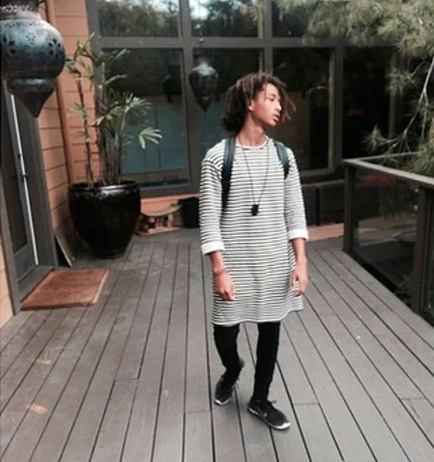 Jaden Smith é visto usando roupas de mulher e defende a quebra dos padrões de estilo