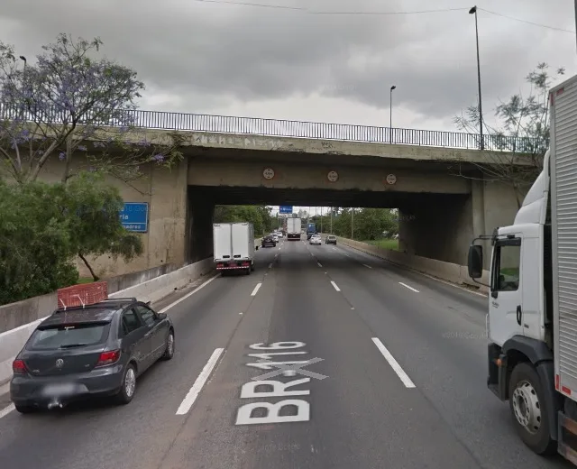 Duas pessoas morrem após moto furar bloqueio na Ponte da Vila Maria, em SP