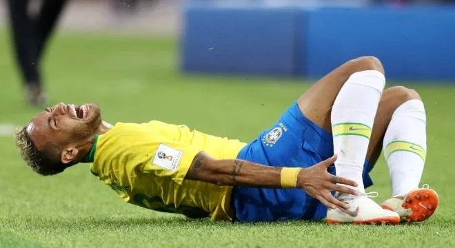 Neymar afirma que ainda não esqueceu derrota do Brasil na Copa do Mundo