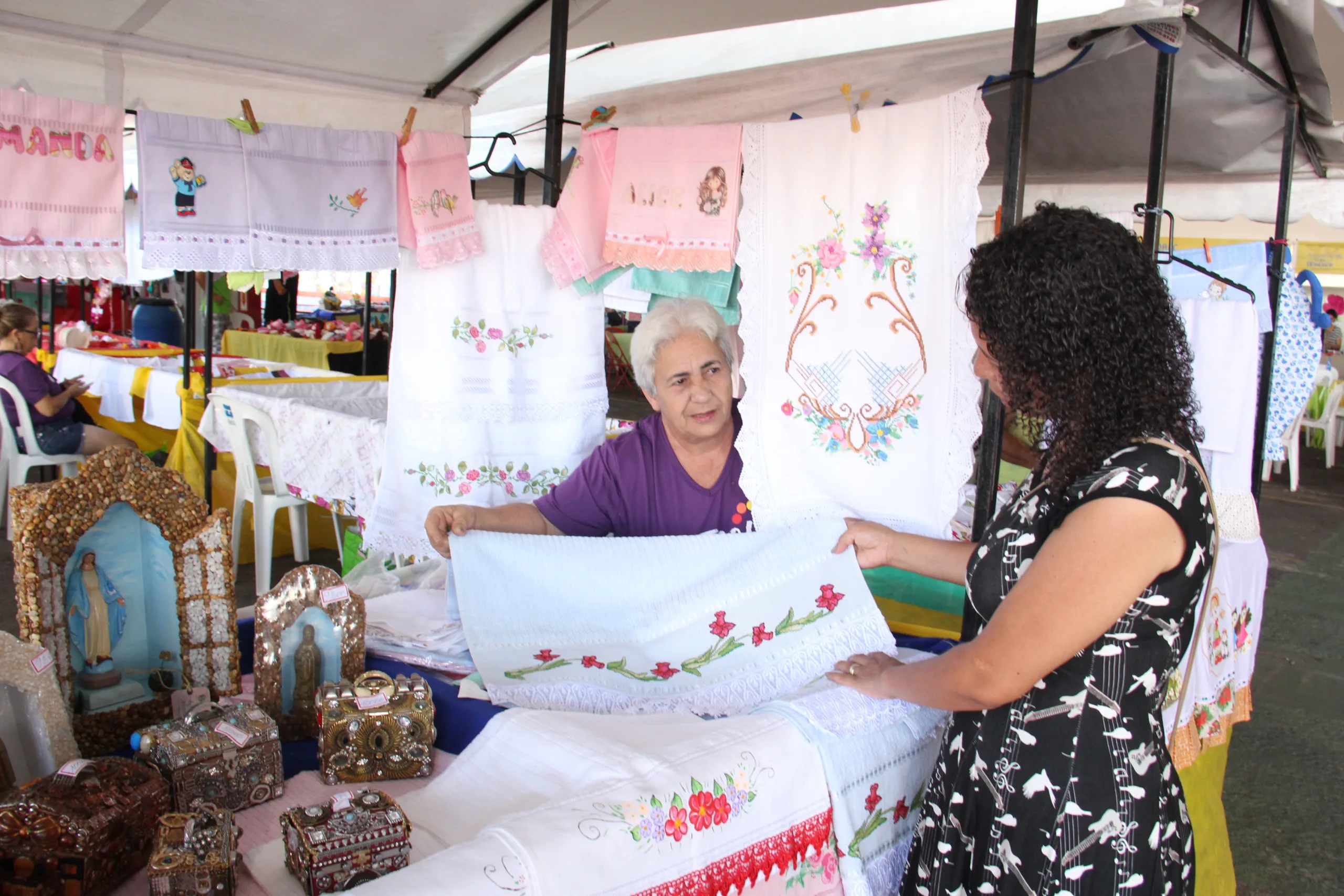 Feira de Economia Solidária em Cachoeiro terá comercialização de artesanatos