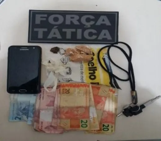 Procurado pela polícia e dupla transportando drogas são presos na Operação Divisa Segura em Iúna