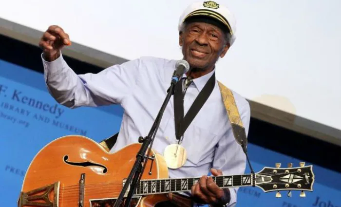 Lenda do rock, Chuck Berry morre aos 90 anos