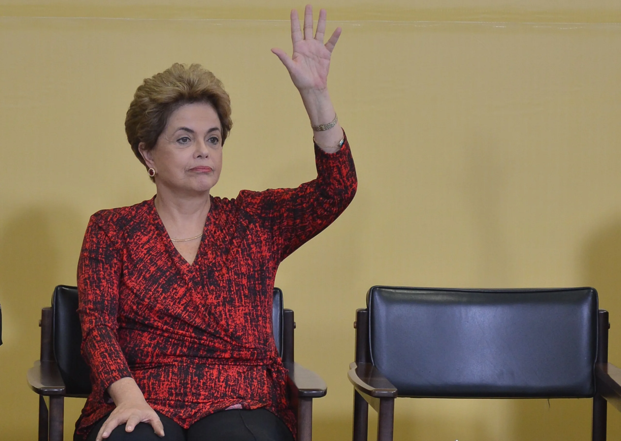 Brasília – A presidente Dilma Rousseff, durante a cerimônia do anuncio da criação de cinco novas universidades no Palácio do Planalto (Antonio Cruz/ Agência Brasil)