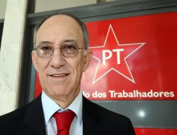 ADFALCAO008 BSB – 29/04/2011 – PT / DIRETÓRIO – NACIONAL – Novo presidente do PT Rui Falcão durante reunião da Diretório Nacional do PT, na sede Nacional do PT, em Brasília. FOTO: ANDRE DUSEK/AE