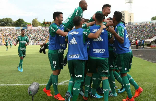 Com gol de Borja, Palmeiras derrota o Botafogo e ganha a segunda no Paulistão