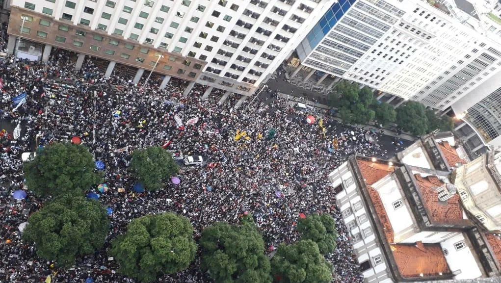 UNE convoca novo ato nacional em defesa da educação para o dia 30