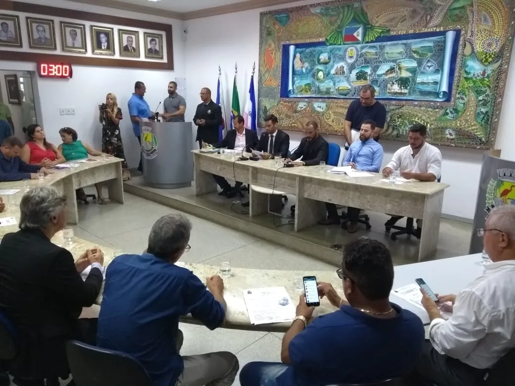 Prefeitura de Guarapari contesta na justiça orçamento aprovado pela Câmara Municipal