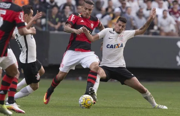 Com Romero inspirado, Corinthians goleia Fla de Guerrero e põe pressão no líder