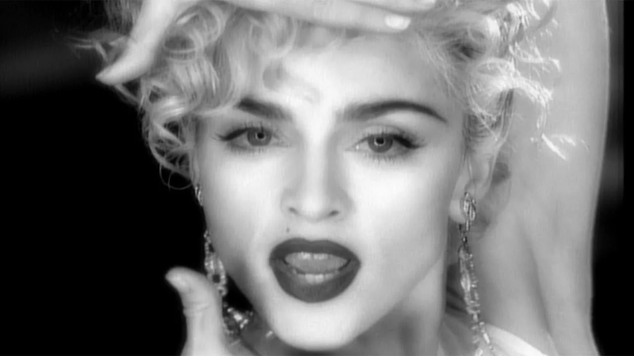 'Vogue' de Madonna completa 30 anos