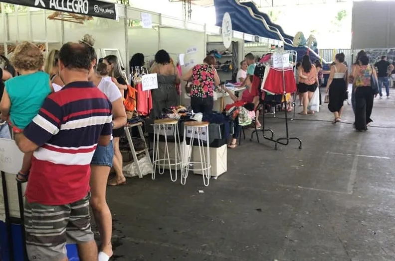 Lojistas de Cachoeiro alcançam R$ 450 mil com vendas no Bazar Solidário