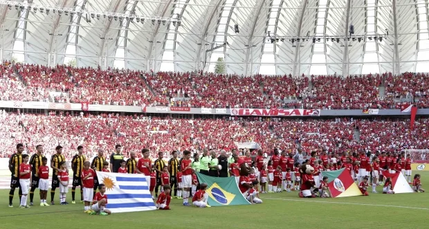 Torcida do Inter esgota ingressos para semifinal da Libertadores