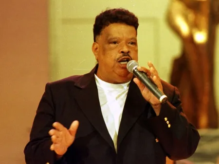 Brasil – São Paulo, SP – 02/08/96 – O cantor Tim Maia se apresenta no Programa “Hebe”, no SBT. Foto: Fernando Sampaio/AE Pasta 25455 Negativo 96661/s1-contato/4/35