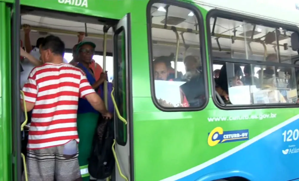 Ministério Público questiona Ceturb sobre medidas para evitar ônibus lotados na Grande Vitória