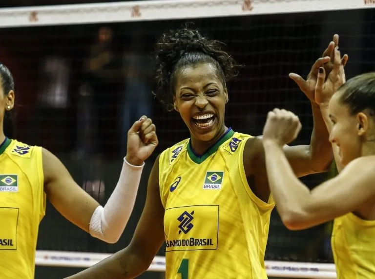 Vôlei: Osasco anuncia Mara, central da seleção, para próxima temporada