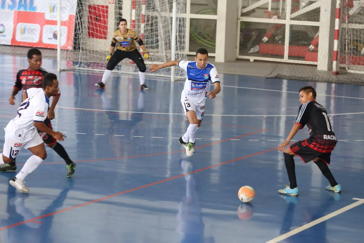 Racing bate o Vila Velha e é o campeão da Copa Metropolitana de Futsal