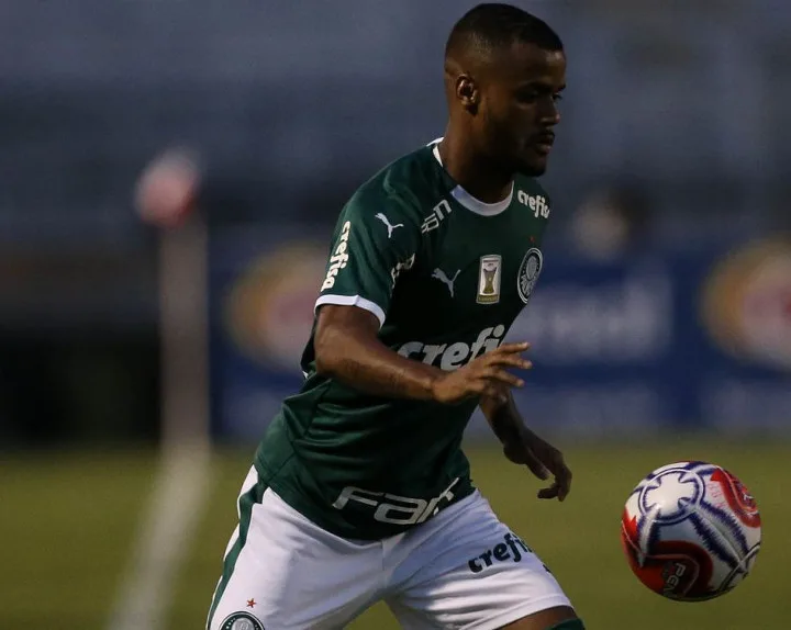 Estreante, Felipe Pires afirma que Palmeiras sentiu falta de ritmo em jogo