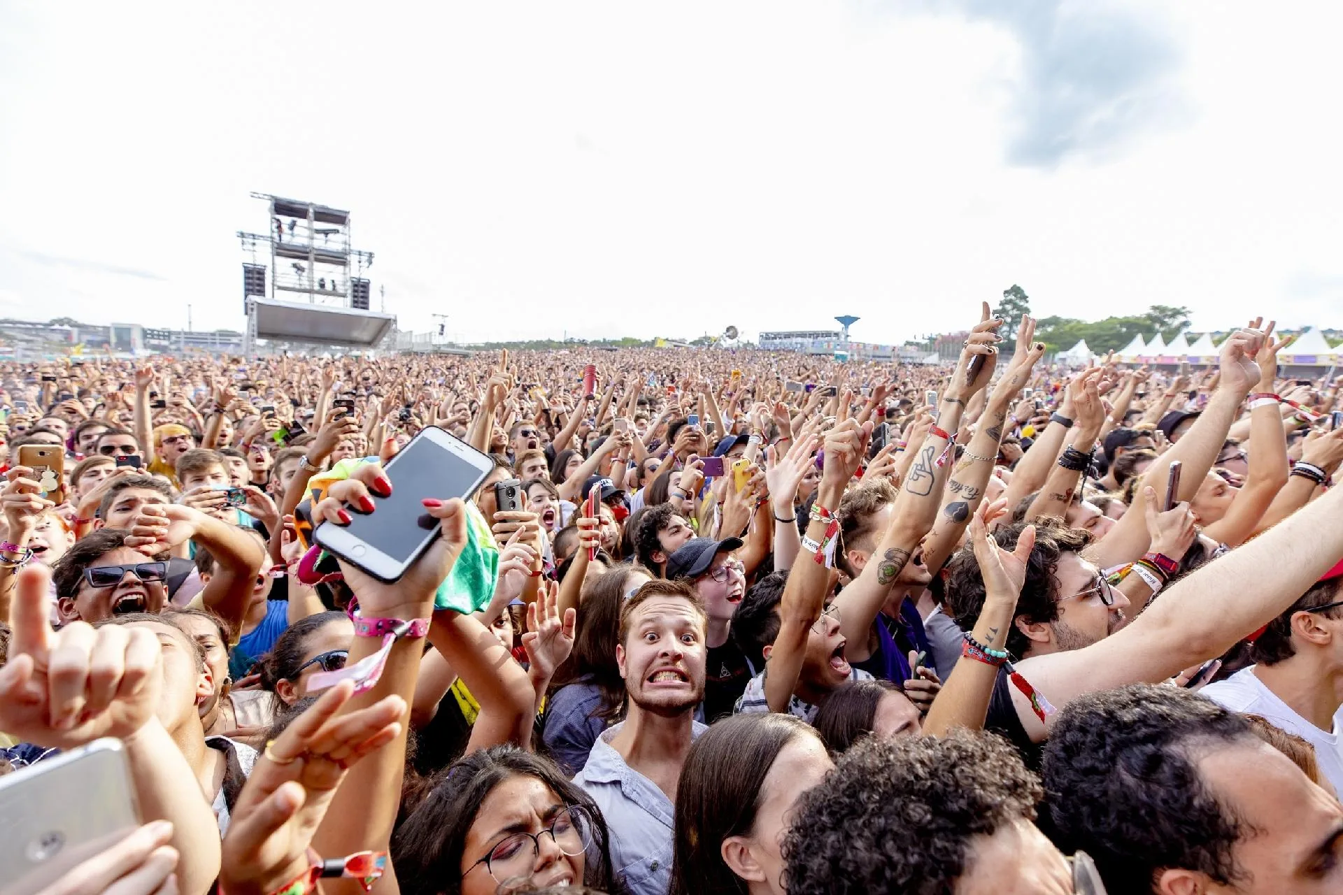 Todos os shows do Lollapalooza Brasil são interditados