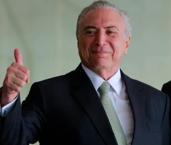 Temer usa redes sociais para exaltar resultado de leilão das usinas da Cemig