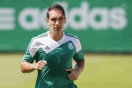 Academia de Futebol; data 03/01/2014; Sao Paulo/SP; Na foto Fernando Prass goleiro do Palmeiras durante reapresentação do time para a temporada de 2014; Foto Marcello Zambrana/Inovafoto