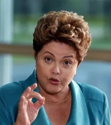 Rejeição de contas no TSE não impede diplomação de Dilma