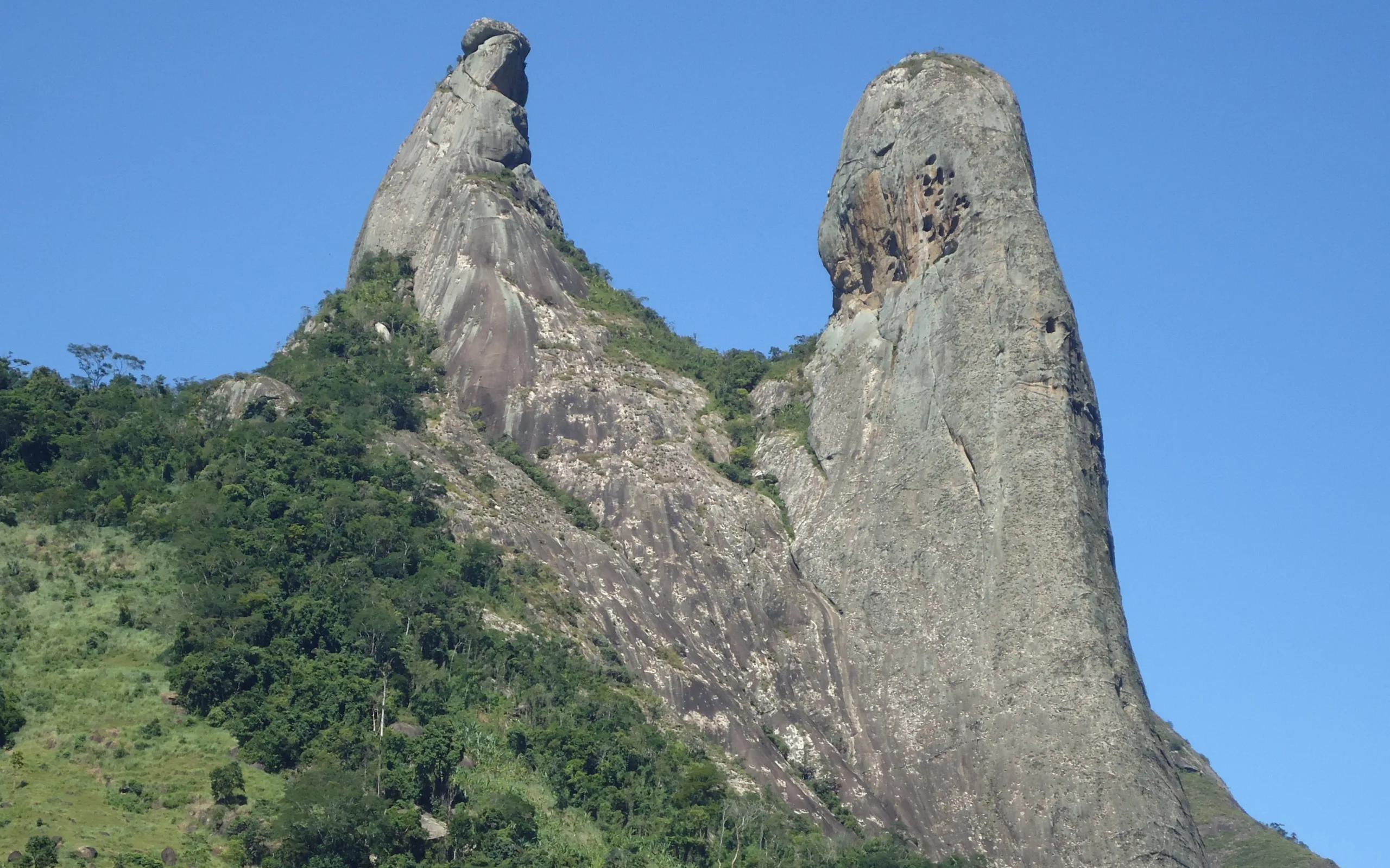 Com belas paisagens, Itapemirim oferece sete lugares para aproveitar o feriado. Confira!