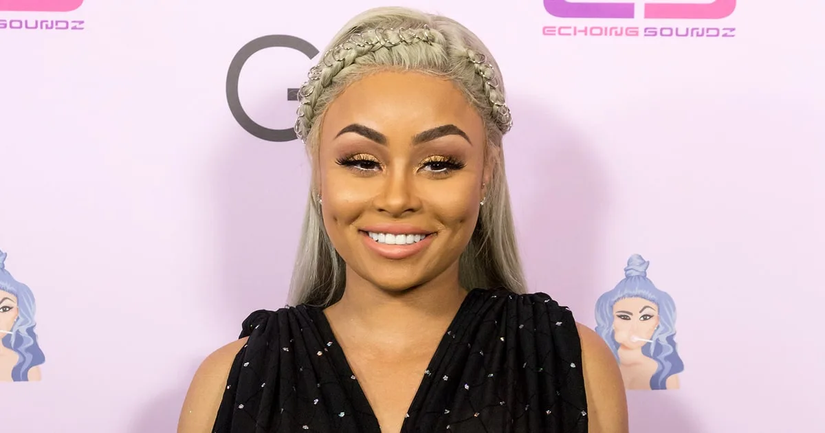 Blac Chyna consegue ordem de restrição contra Rob Kardashian