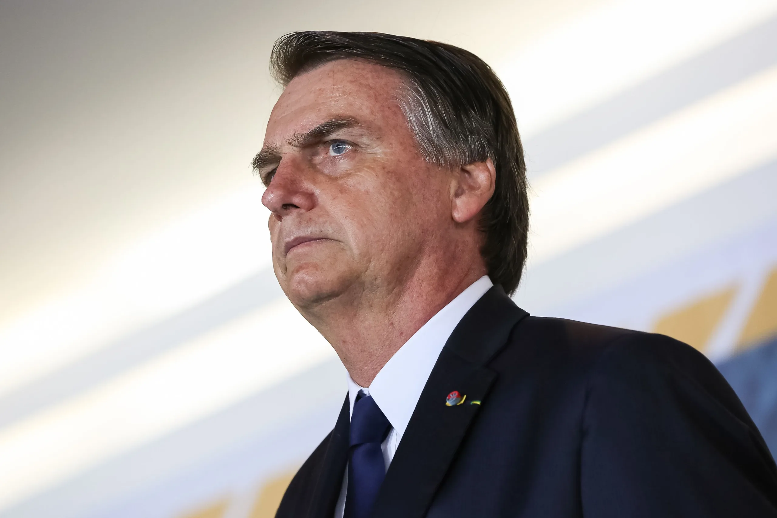 (Brasília – DF, 09/01/2019) Presidente da República, Jair Bolsonaro, durante execução do Hino Nacional. Foto: Marcos Corrêa/PR