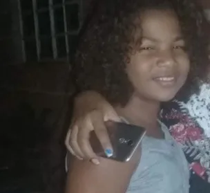 Menina atropelada por caminhão de coleta de lixo será enterrada nesta quarta-feira na Serra