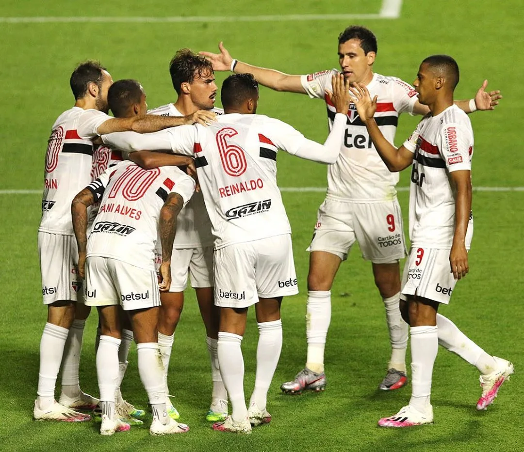 São Paulo inscreve 47 atletas na Sul-Americana e define numeração para temporada