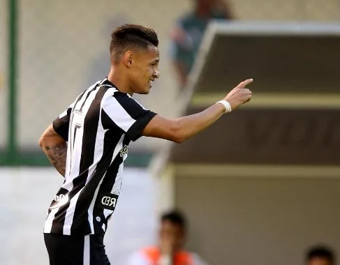 Corinthians perde do Botafogo no Rio e chega a 5 jogos sem vencer no Brasileirão