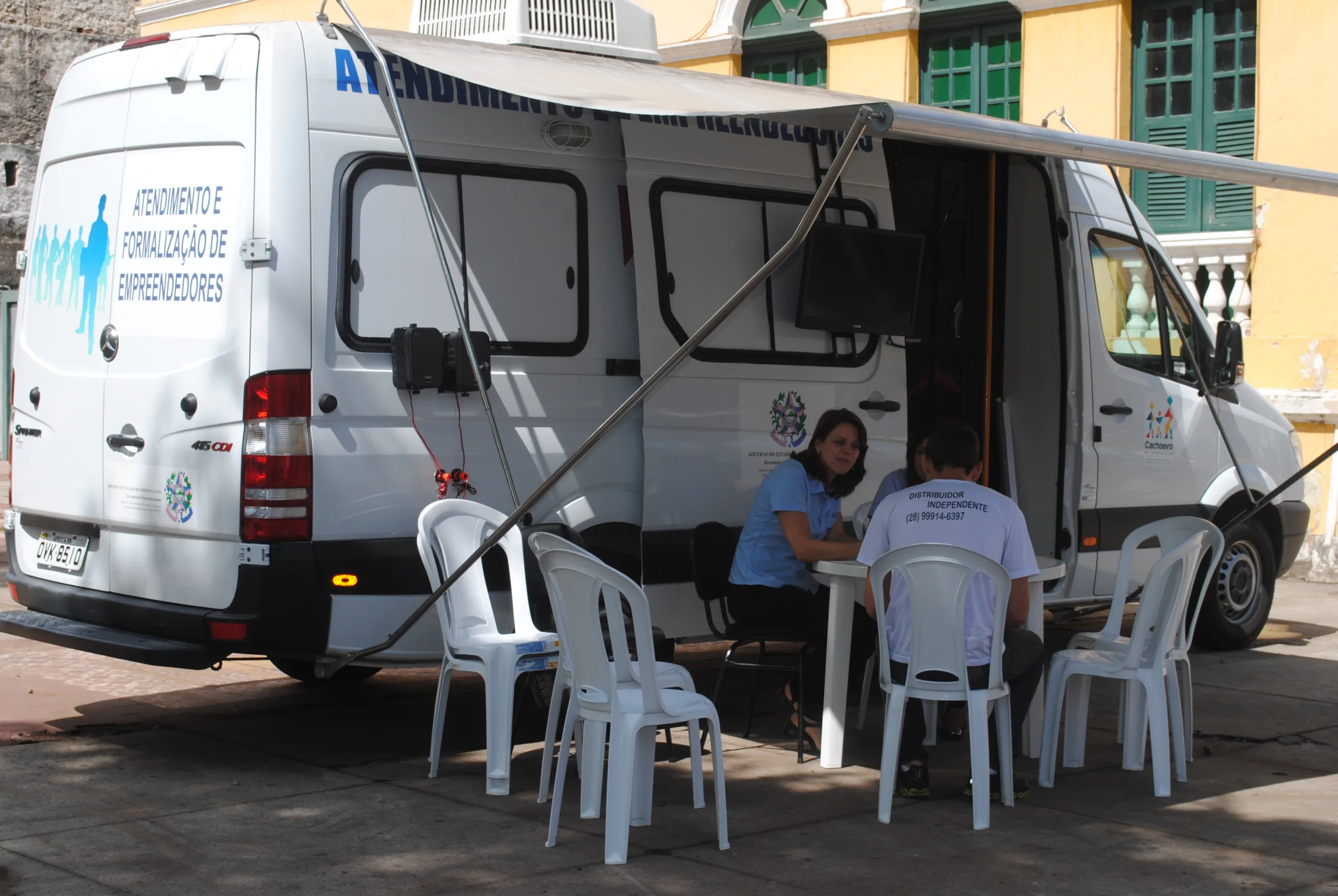 Interior de Cachoeiro recebe serviço gratuito para formalização de empresas