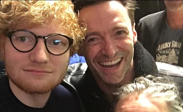 Ed Sheeran e Hugh Jackman se encontram em Nova York