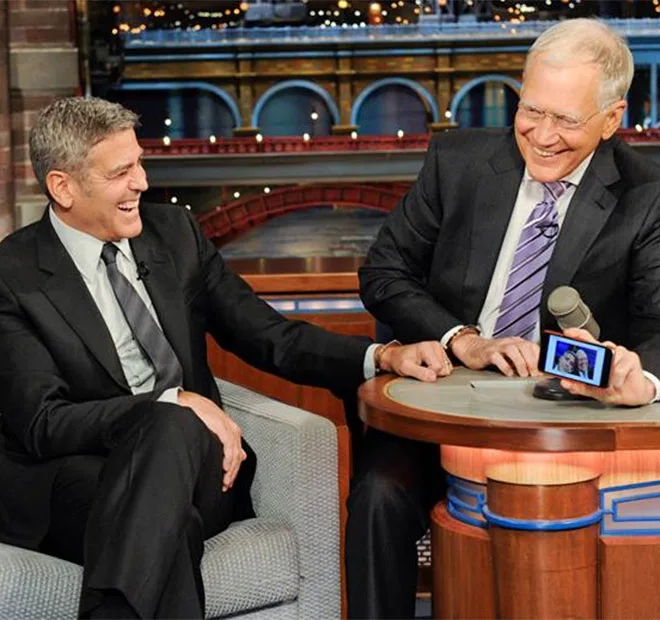 George Clooney se algema a David Letterman e perde a chave, entenda!